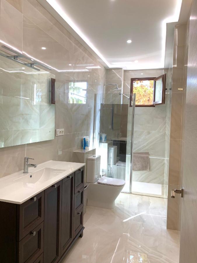 Amplia Vivienda New Para12 Pers A 4 Min Caminando De Playa Con Terraza, Piscina Com, Wifi, Ventiladores De Techo, Lavavajillas โรเกตัสเดมาร์ ภายนอก รูปภาพ