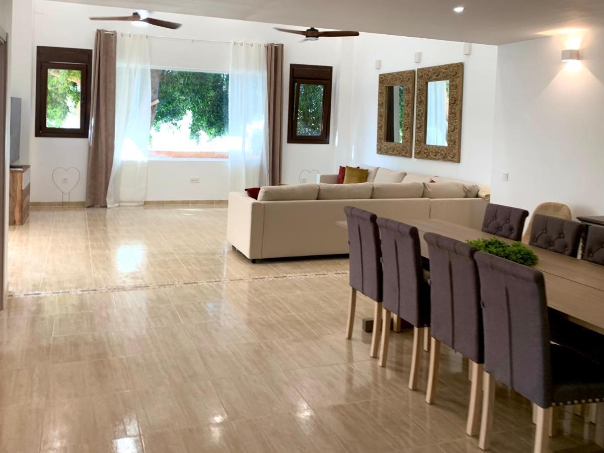 Amplia Vivienda New Para12 Pers A 4 Min Caminando De Playa Con Terraza, Piscina Com, Wifi, Ventiladores De Techo, Lavavajillas โรเกตัสเดมาร์ ภายนอก รูปภาพ