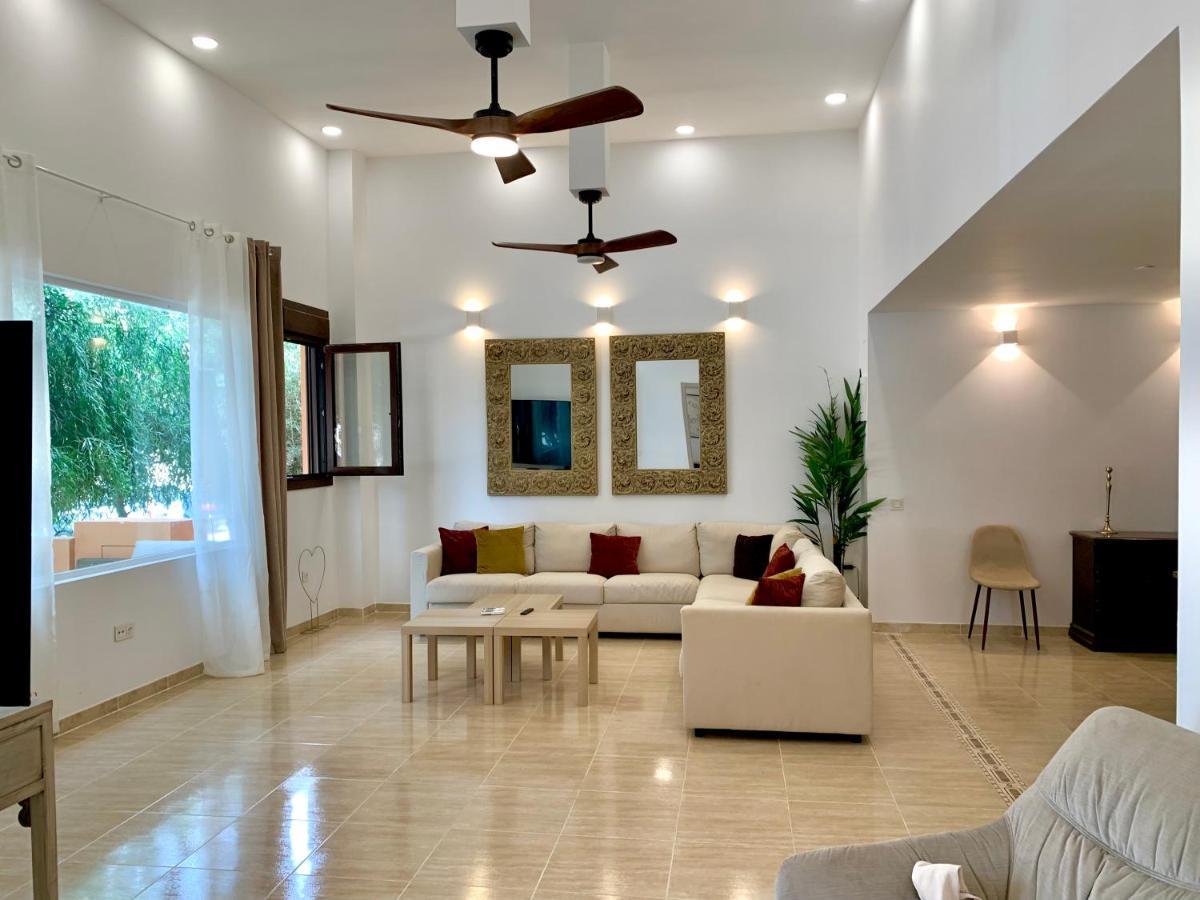 Amplia Vivienda New Para12 Pers A 4 Min Caminando De Playa Con Terraza, Piscina Com, Wifi, Ventiladores De Techo, Lavavajillas โรเกตัสเดมาร์ ภายนอก รูปภาพ
